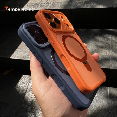 onyx-magsafe-tech-case-iphone-13-17-pro-max-side-case